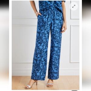 Talbots Womens Wide Leg Pant Stretchy Waistband Pull On Placed Vines Sz Plus 3X.